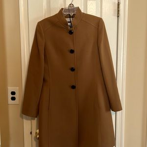 3 piece Tahari pants suit, 3/4 length jacket